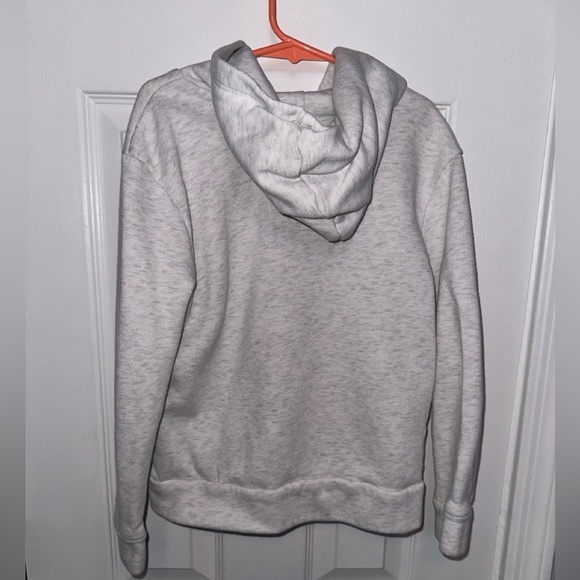 Puma Sweatshirt - Picture 4 of 5